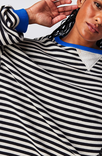 OVERSIZED STRIPED SWEATER