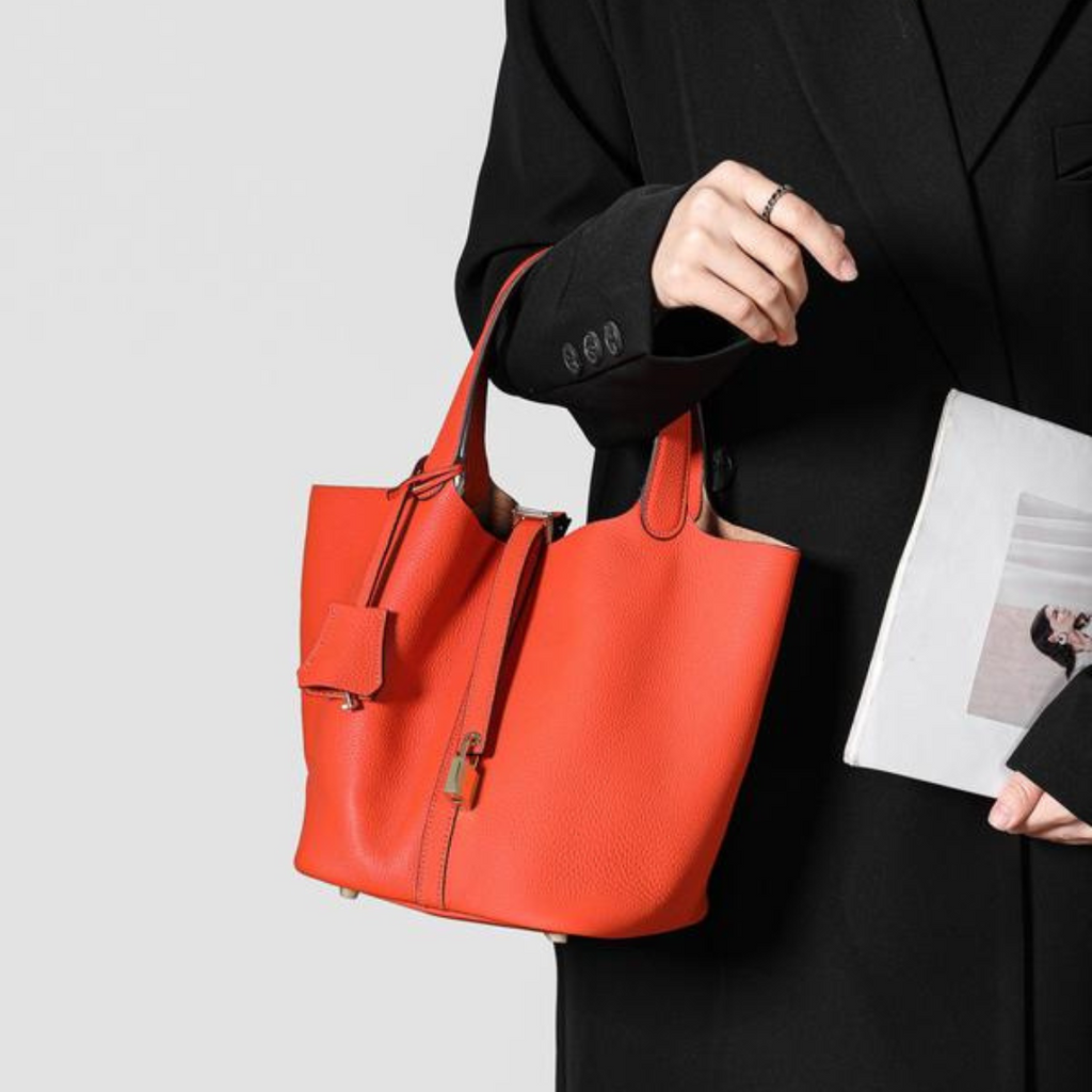 Pebbled Lock Bag
