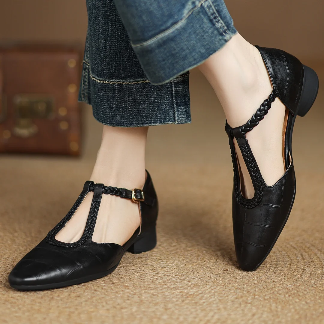 Margot - Leather T-Strap Mary Jane Flats Pointed Toe Flat