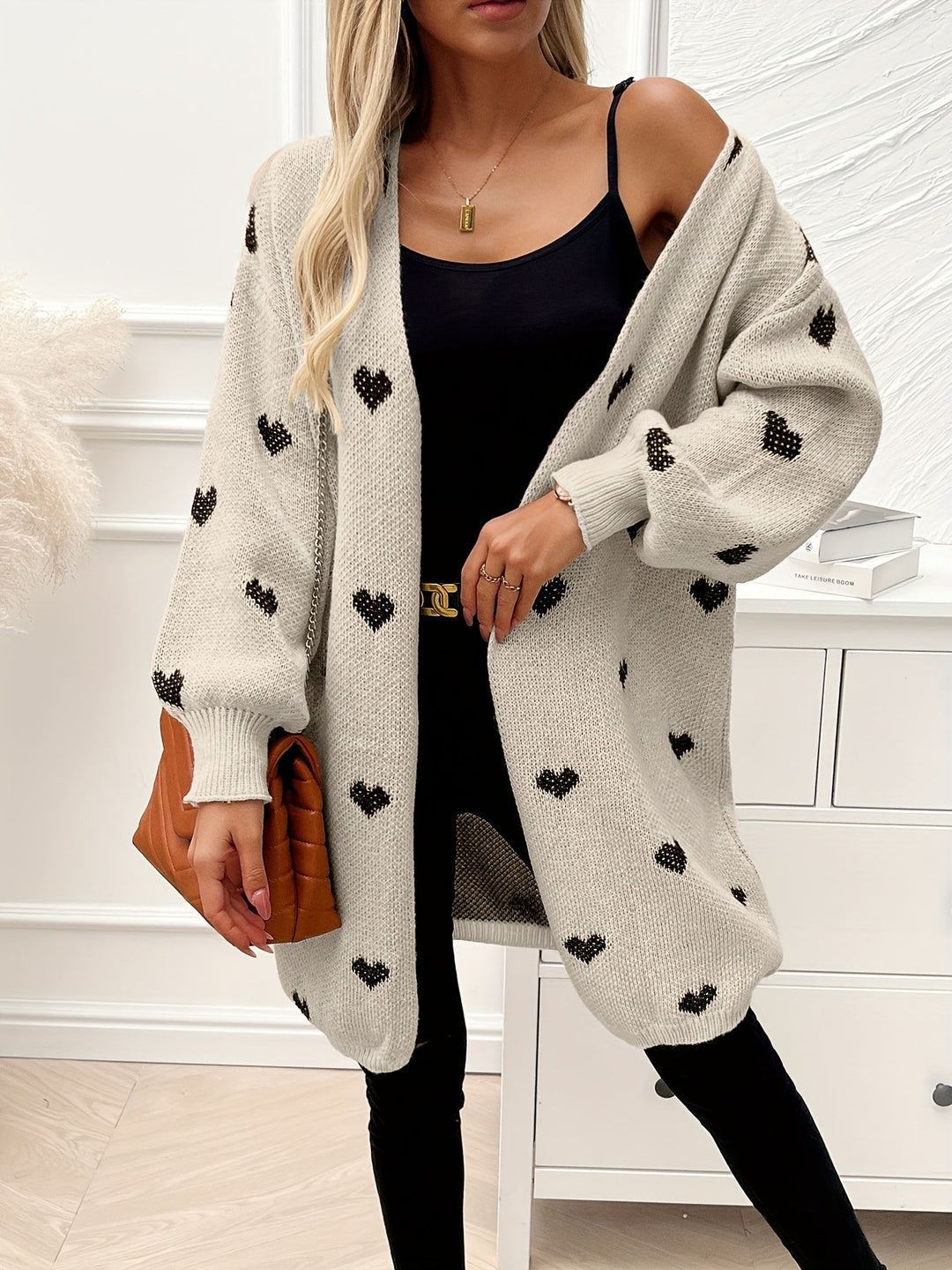 Noretta - Heart Knit Cardigan