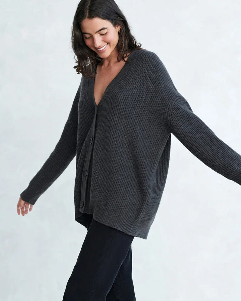 OVERSIZED CARDIGAN