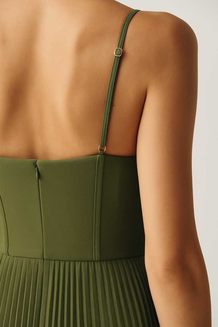 Olivia - Open-Back Dress