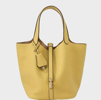 Pebbled Lock Bag