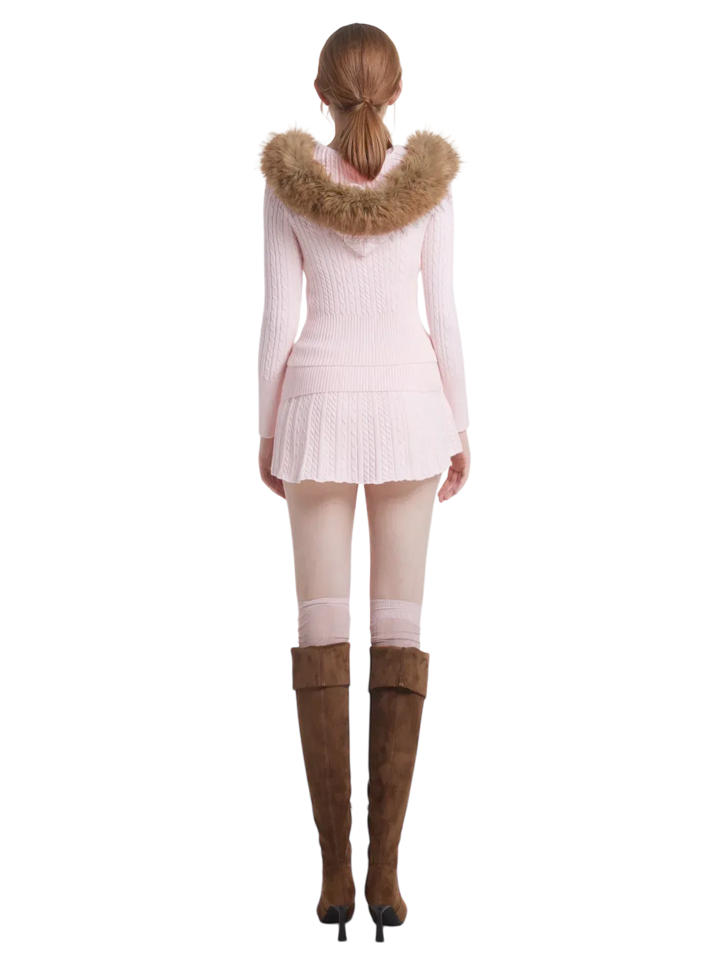 Hemline detail of the fur trim strawberry milk cable knit cardigan (pink)