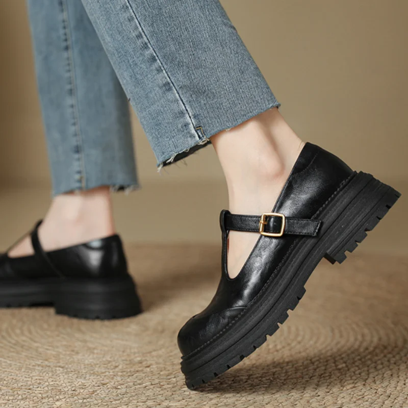 Blythe - T-Bar Mary Jane Shoes Round Toe Brogue Low Heel