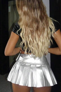 Close-up texture of the pu leather pleated a-line skirt