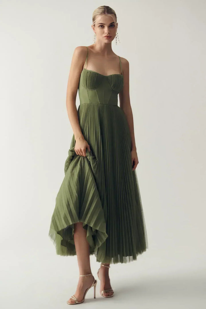 Olivia - Open-Back Dress