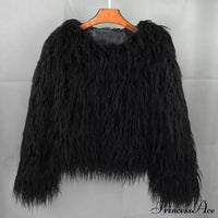 Detail of the fur elegant fringe coat