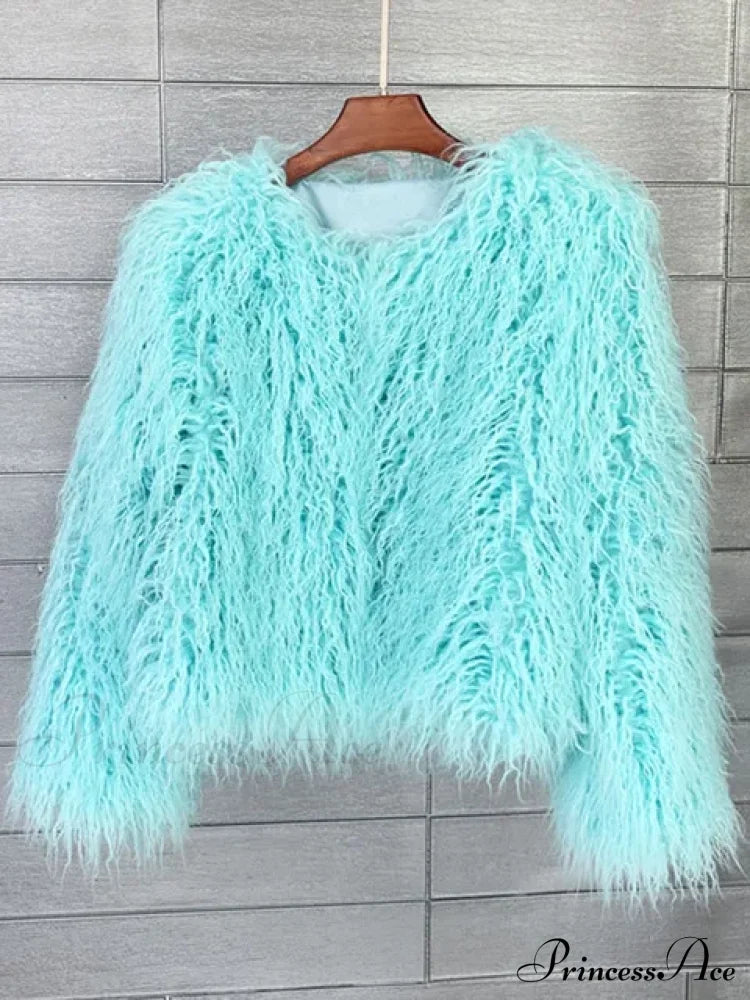 Detail of the fur elegant fringe coat
