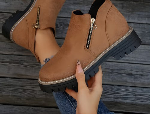 Harper – Orthopedic Side-Zip Chelsea Ankle Boots