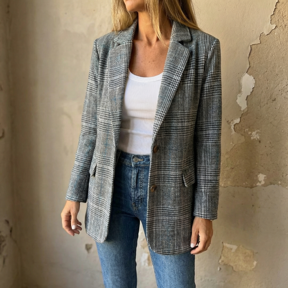 Relaxed Plaid Lapel Blazer - Susan & Anne