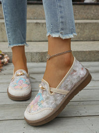 Lightweight Trainers in beige