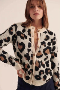 Vintage Leopard Print Knit Cardigan - view 6